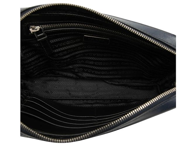 Clutch de muñeca Prada Blue Saffiano - vue 4