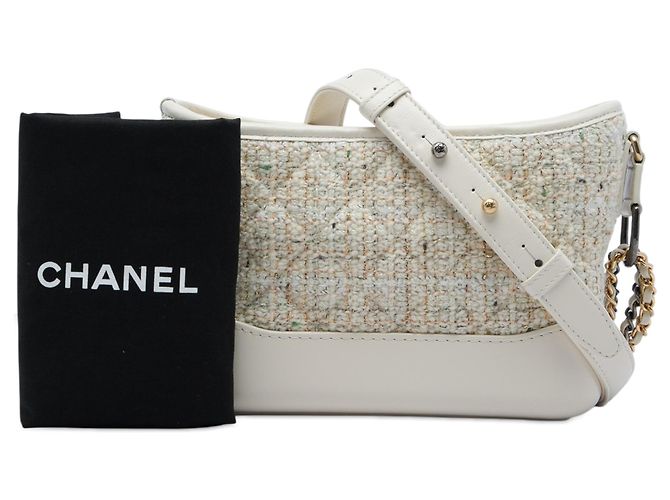 Chanel Gabrielle Crossbody Small em Tweed e Pele de Vitela Castanho - vista 6