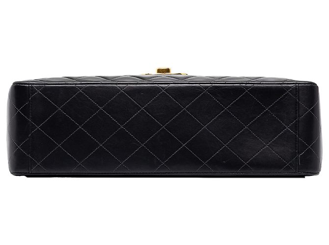 Chanel Black Maxi XL Classic Lambskin Single Flap - Ansicht 3