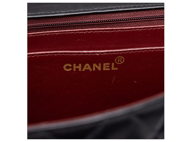 Chanel Black Maxi XL Classic Lambskin Single Flap - Ansicht 5