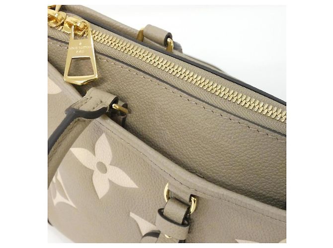 Bolso Louis Vuitton Two-Tone Monogram Empreinte Trianon - vista 4