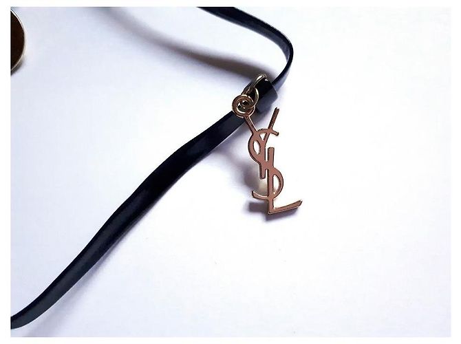 Autre Marque Bracciale Saint Laurent con ciondolo YSL - vista 2
