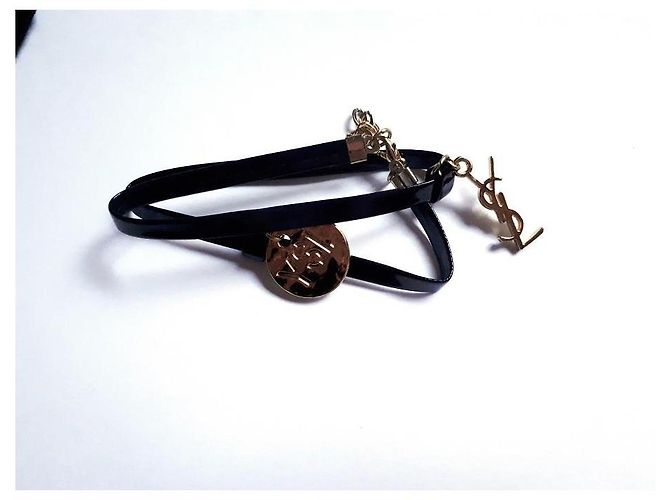 Autre Marque Bracciale Saint Laurent con ciondolo YSL - vista 7