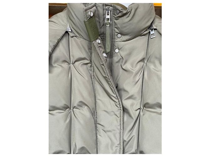Loewe Chaqueta Acolchada Larga - Verde Caqui - vista 16