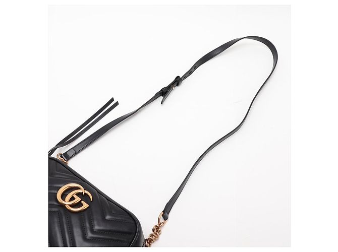 Gucci Borsa Camera GG Marmont Small in pelle matelassé Nera - vista 5