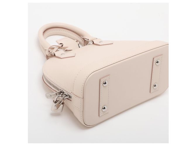 Louis Vuitton Borsa a mano Alma BB in pelle Epi Bianca - vista 4