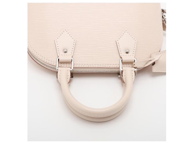 Louis Vuitton Borsa a mano Alma BB in pelle Epi Bianca - vista 5