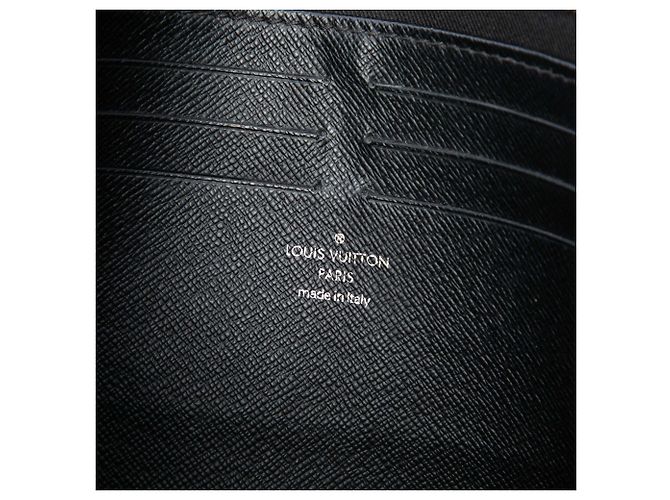 Borsa a pochette Louis Vuitton Damier Graphite Pochette Voyage MM nera - vista 5