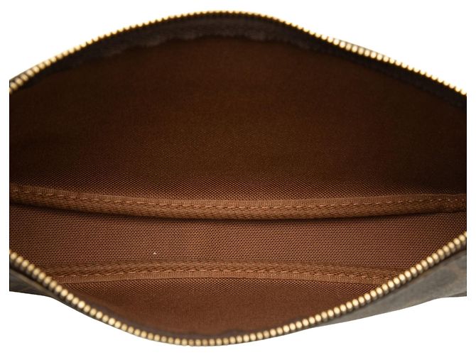 Bolso de hombro Louis Vuitton Monogram Pochette Accessoires Marrón - vista 4
