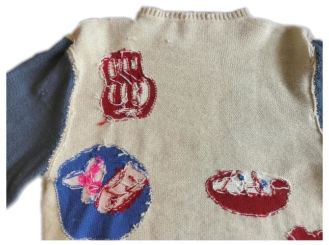 Autre Marque Beiger Strickpullover mit blauen Ärmeln - Ansicht 4