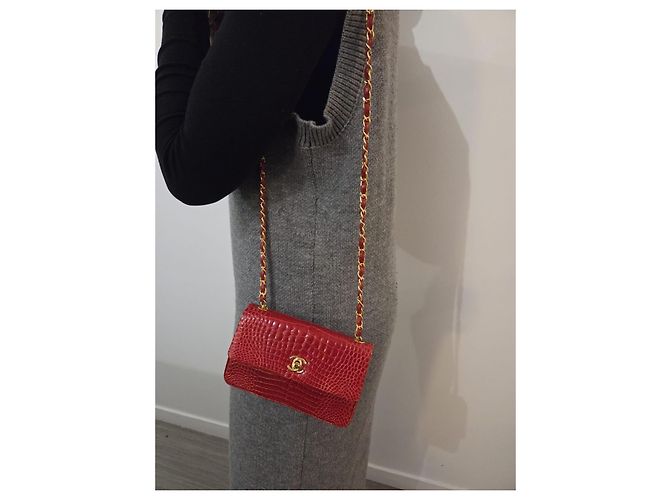 Timeless Chanel Sac Classique Bolso de solapa en piel de cocodrilo rojo - vista 4