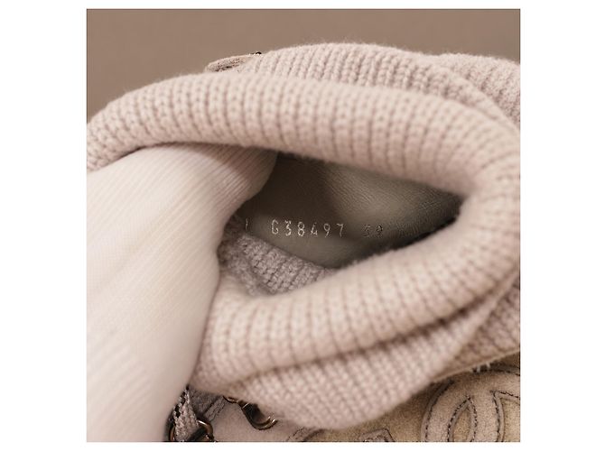 Chanel Sneakers Alte in Camoscio Beige e Maglia - vista 15