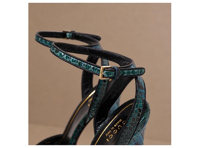 Gucci Escarpins Plateforme Python Bleu Sarcelle - vue 15
