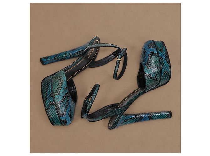 Gucci Escarpins Plateforme Python Bleu Sarcelle - vue 8