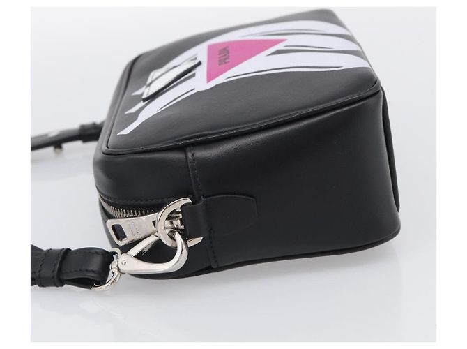 PRADA Shoulder Bag Leather Black Silver Auth 209770M - Jerrillo - vista 4