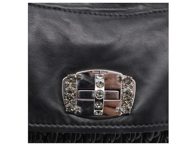 Miu Miu Matelasse Chain Shoulder Bag Leather Black Silver Auth ka6947V - Jerrillo - vista 20