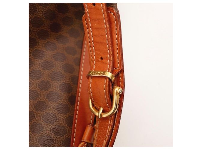 Céline Celine Monogram Bucket Bag aus Leder Braun - Ansicht 10