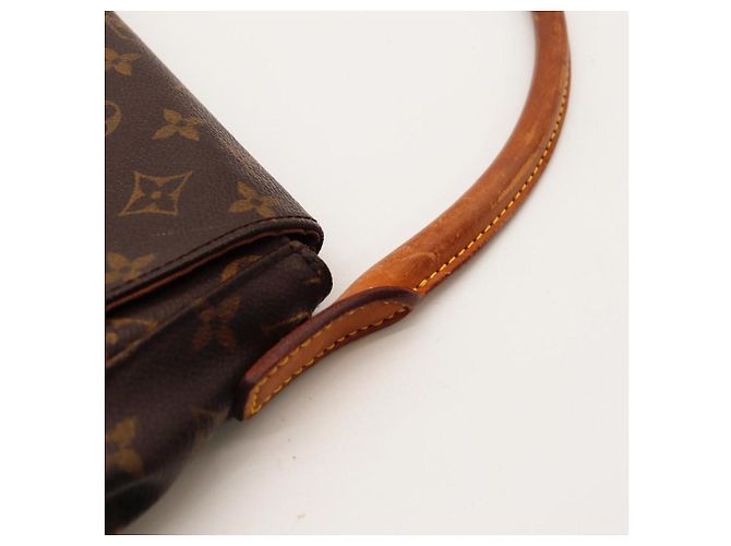 Bolso Pochette Accessoires Louis Vuitton Monogram Canvas Brown - vista 9