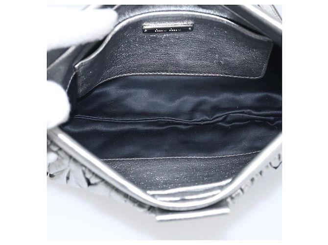 Miu Miu Matelasse Shoulder Bag Leather Silver Auth 212499V - Jerrillo - vista 10