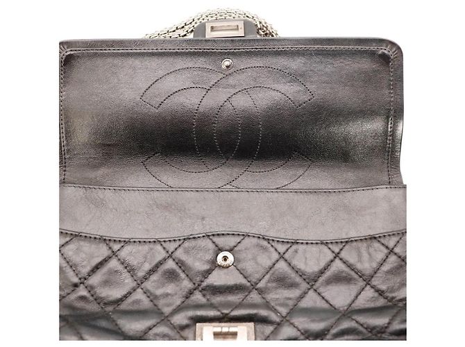 Bolsa de aba Chanel 2.55 em couro preto - vista 10