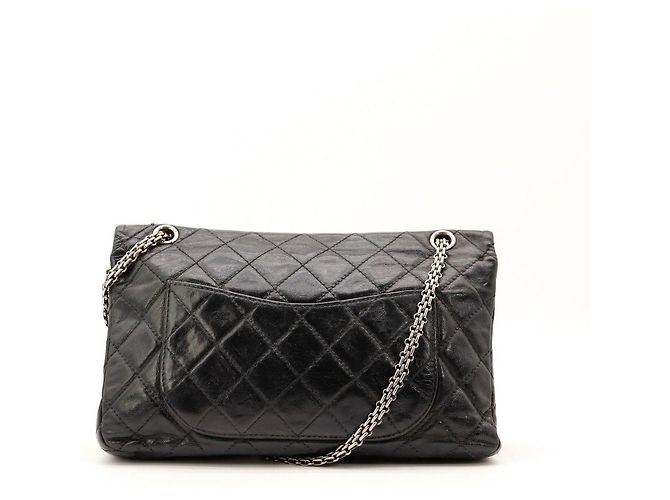 Bolsa de aba Chanel 2.55 em couro preto - vista 3