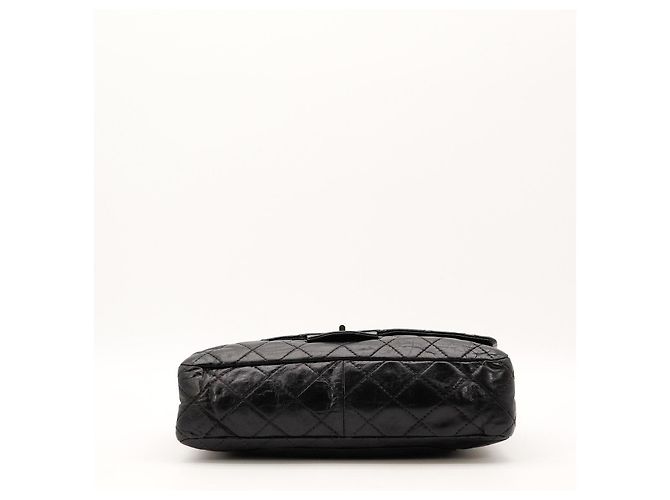 Bolsa de aba Chanel 2.55 em couro preto - vista 5