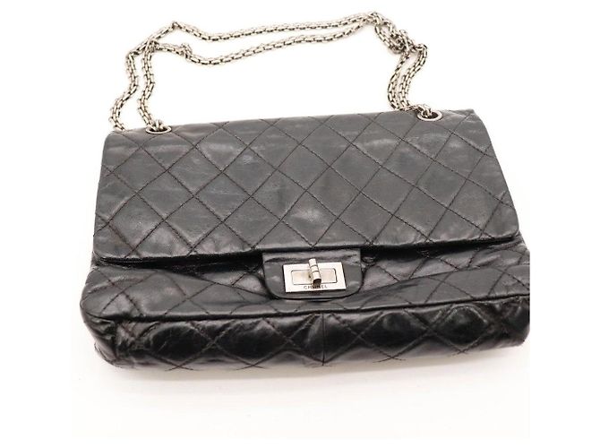 Bolsa de aba Chanel 2.55 em couro preto - vista 6