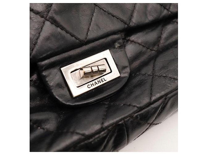 Bolsa de aba Chanel 2.55 em couro preto - vista 7