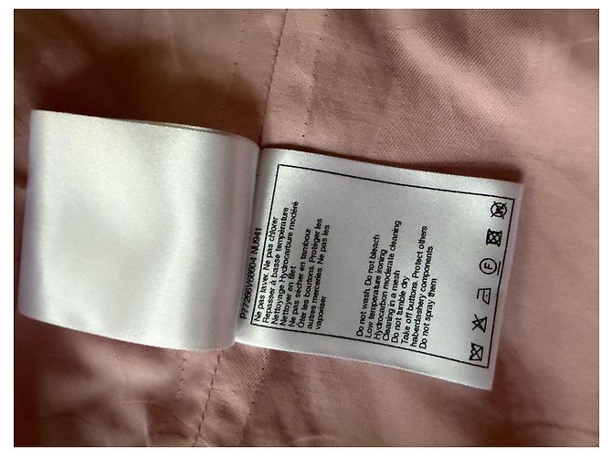 Veste sans manches en tweed à carreaux rose Chanel - vue 8