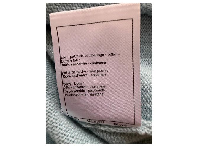 Chanel Damen-Cardigan hellblau aus Kaschmir - Ansicht 9