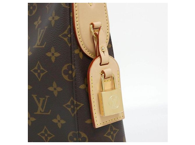 Sac à épaule Louis Vuitton Monogram - vue 3