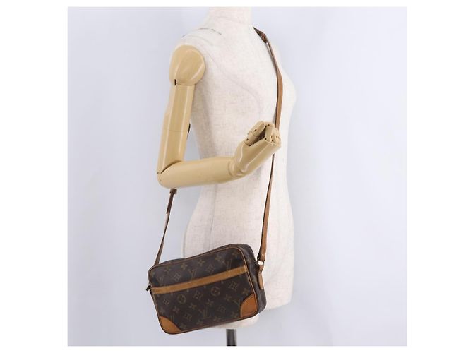 LOUIS VUITTON Monogram Trocadero 23 Shoulder Bag M51276 LV - vista 27