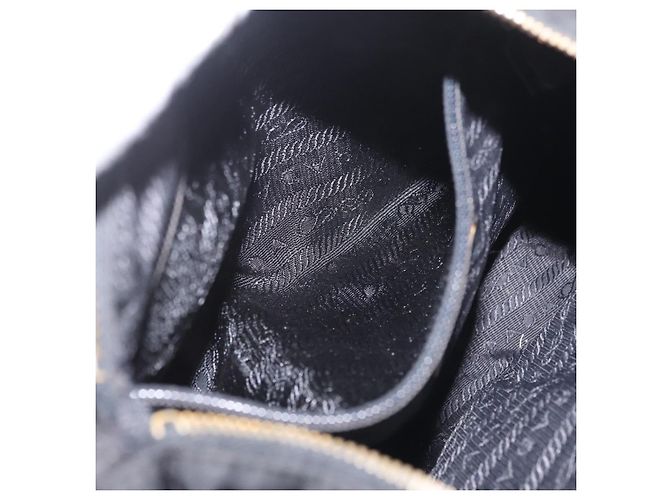 PRADA Schultertasche mit Kette Nylon Black Gold - Ansicht 23