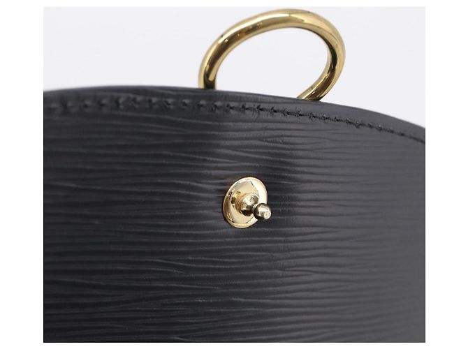 Saint-Cloud LOUIS VUITTON Epi Saint Cloud GM Shoulder Bag Black M52192 LV - vista 20