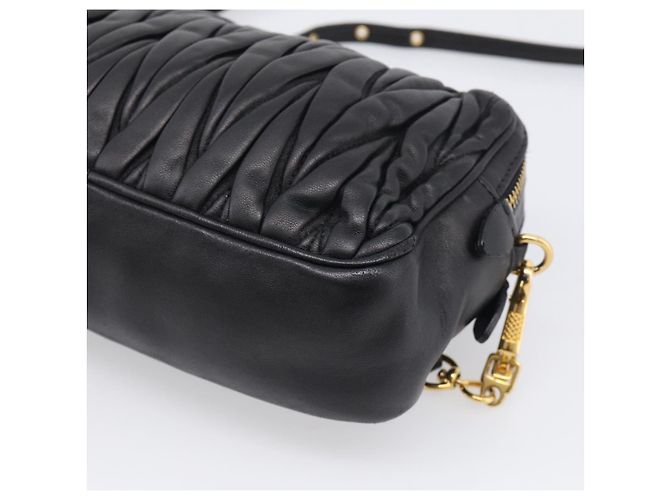 Miu Miu Matelasse Shoulder Bag Leather 2way Black Gold - vista 14