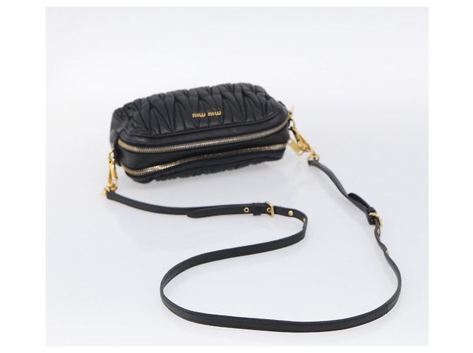 Miu Miu Matelasse Shoulder Bag Leather 2way Black Gold - vista 7