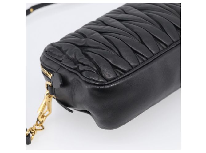 Miu Miu Matelasse Shoulder Bag Leather 2way Black Gold - vista 9
