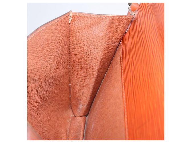 LOUIS VUITTON Epi Biface Hand Bag Brown M52323 LV - vista 25