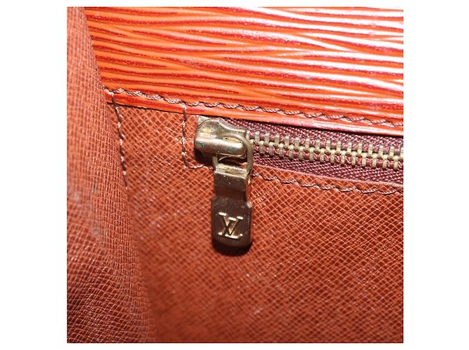LOUIS VUITTON Epi Biface Hand Bag Brown M52323 LV - vista 33