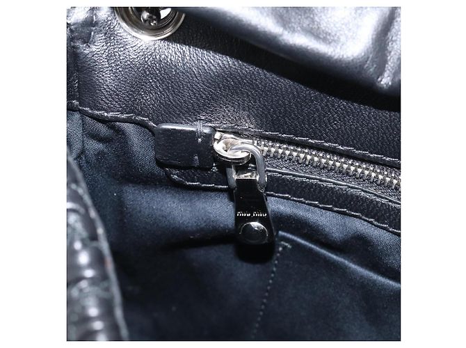 Miu Miu Sac à épaule Matelassé avec chaîne en cuir noir argenté - vue 27