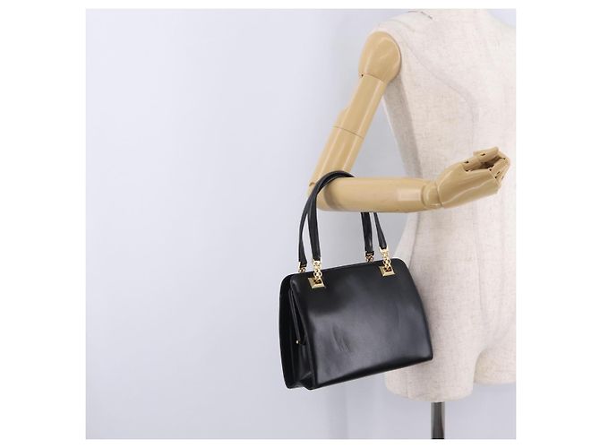 GUCCI Chain Hand Bag Leather Black Gold - vista 24