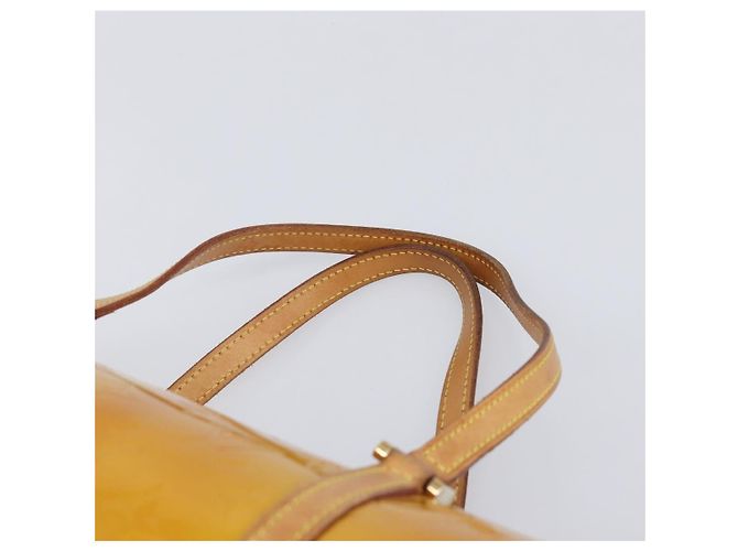LOUIS VUITTON Monogram Vernis Bedford Hand Bag Beige M91006 LV - vue 8