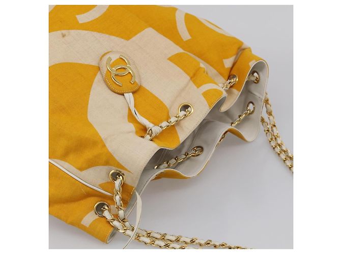 CHANEL Drawstring Chain Shoulder Bag Canvas Yellow Gold Tone CC - vista 6