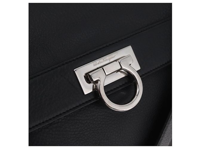 Salvatore Ferragamo Sofia Gancini Bag Leather 2way Black Silver - vista 18