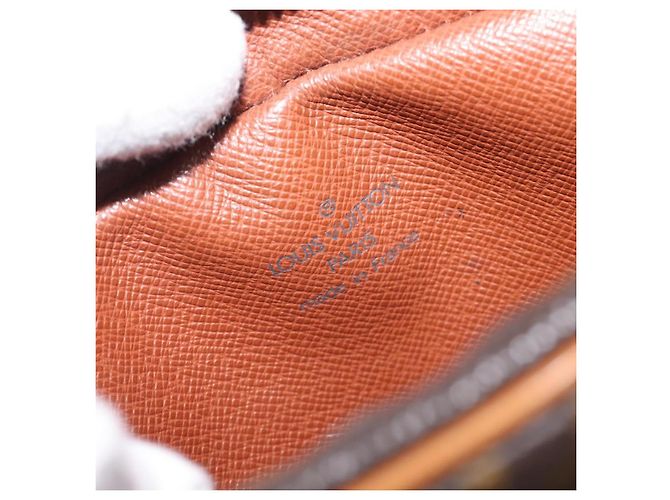 LOUIS VUITTON Monogram Amazon Shoulder Bag M45236 LV - vue 20