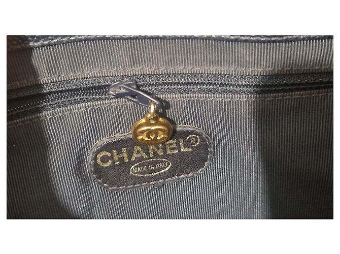 Chanel Tote Bag Leather Navy Blue - view 13