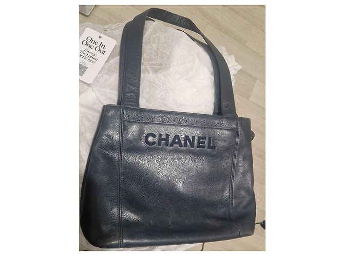 Chanel Tote Bag Leather Navy Blue - view 5