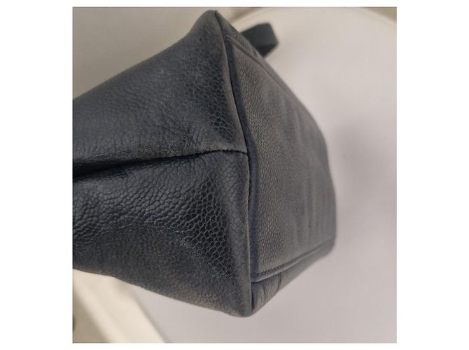 Chanel Tote Bag Leather Navy Blue - view 7