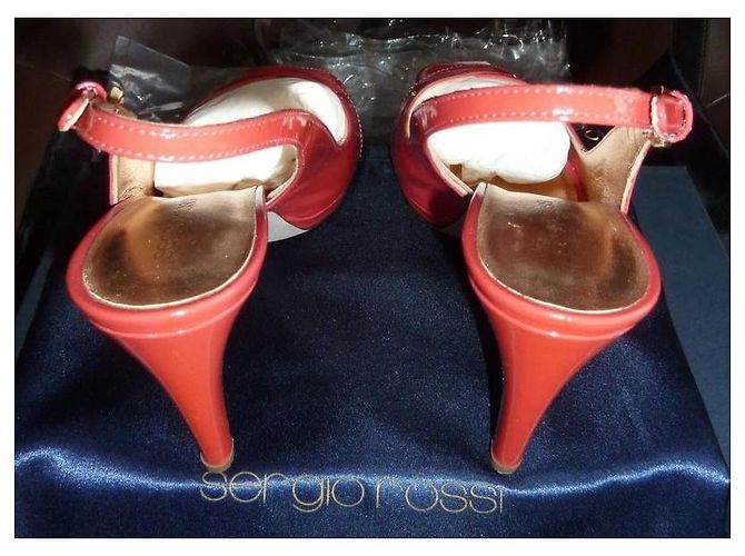 Sergio Rossi Sandales Slingback Vernis Rouge - vue 4