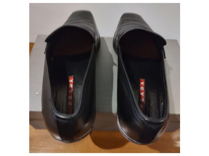 Prada schwarze Leder-Loafer - Ansicht 5